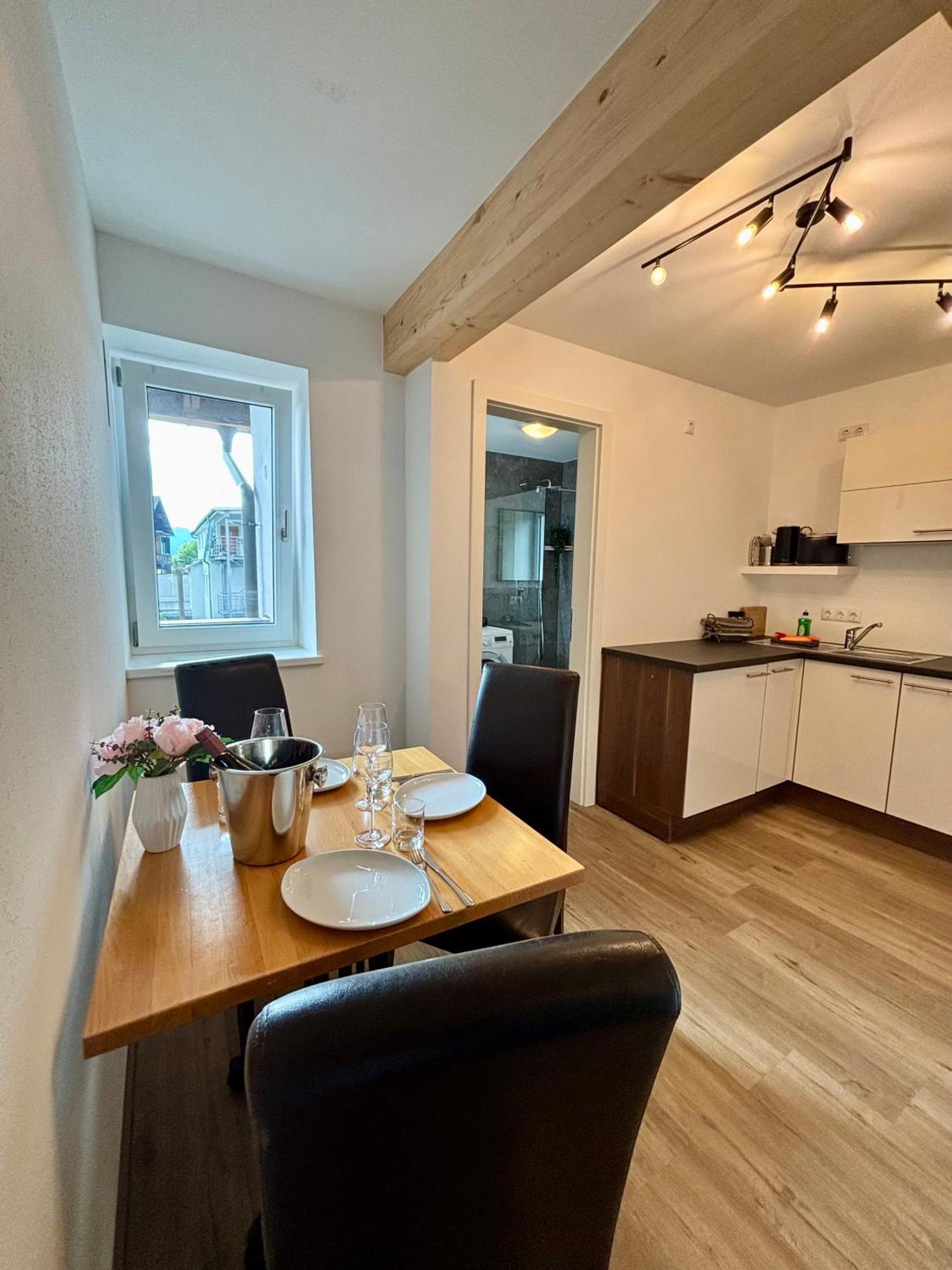 Uii Apartments オーバーアウドルフ エクステリア 写真